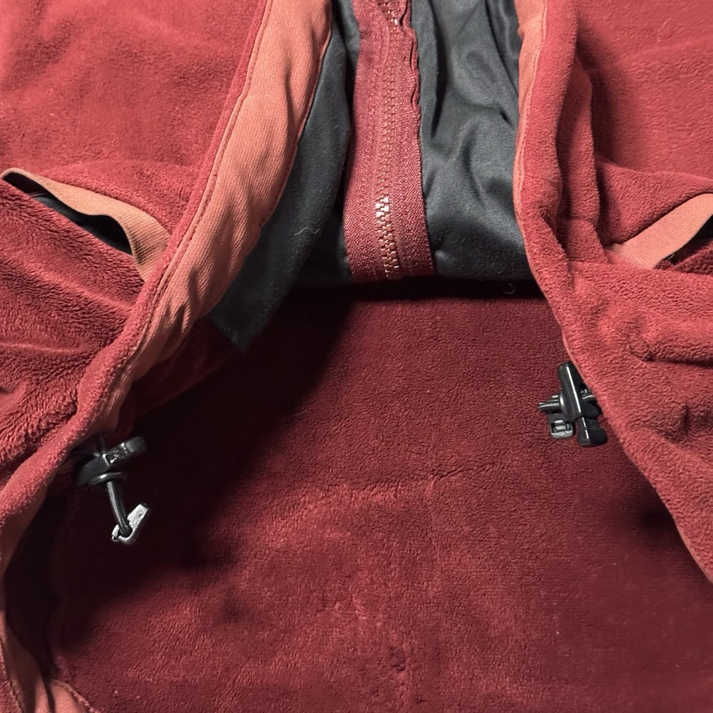 MOUNTAIN HARDWARE WOMENS OAKORAM RED FLEECE FULL ZIP SIZE MEDIUM - Picture 7 of 11